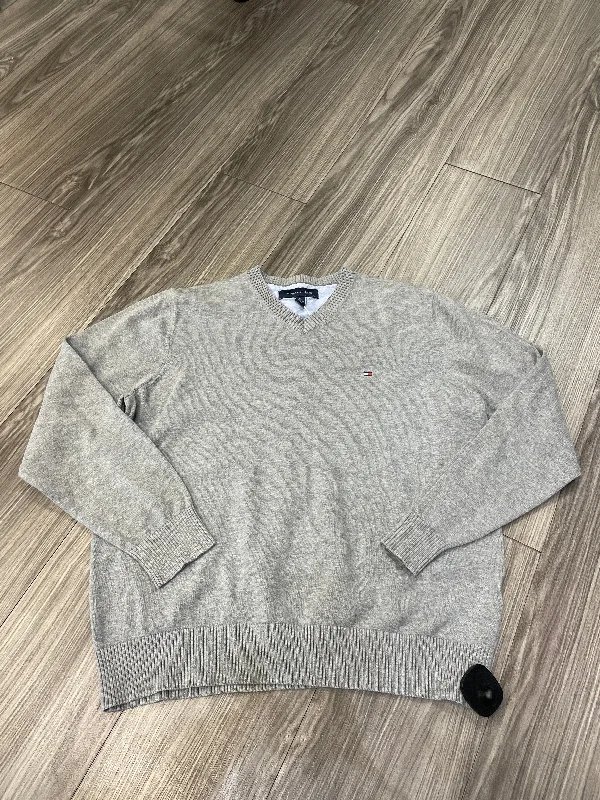 Sweatshirt Crewneck By Tommy Hilfiger In Grey, Size: M Polished Men's Silk