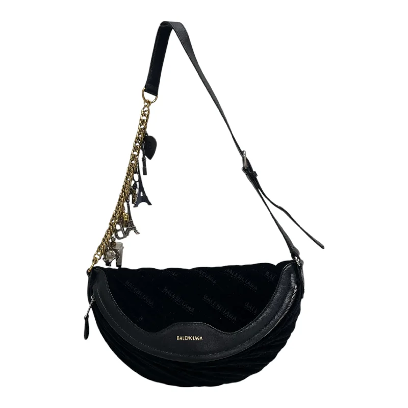BALENCIAGA/Cross Body Bag/Monogram/BLK/Velvet/leather 551550 1000 X Bold Men's Statement
