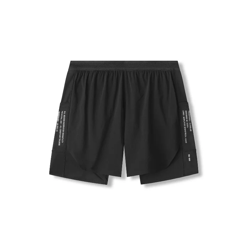 0953. Aerotex™ Hybrid Liner Short -  Black/Black Street