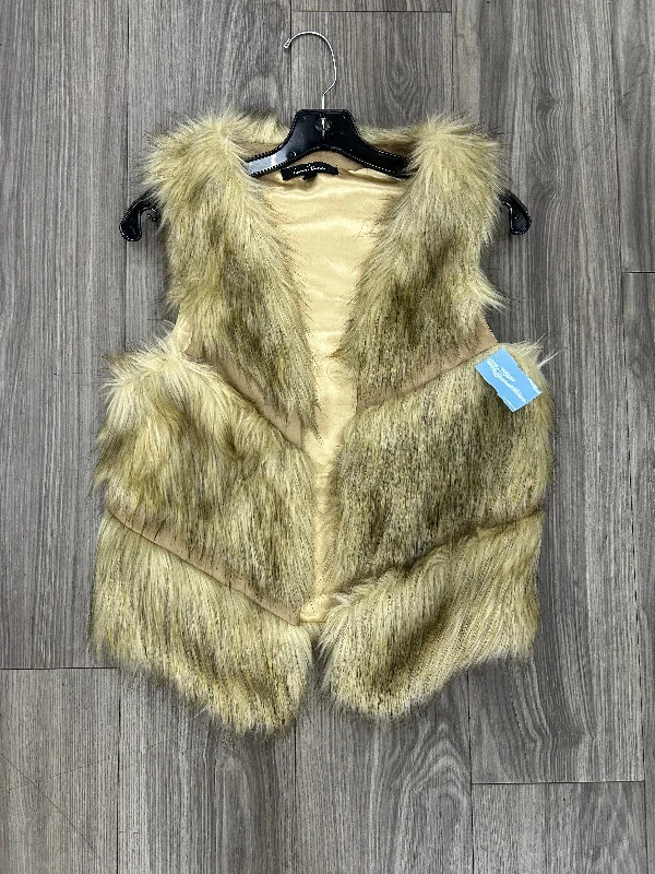 Vest Faux Fur & Sherpa By Love Tree In Tan, Size: S Business