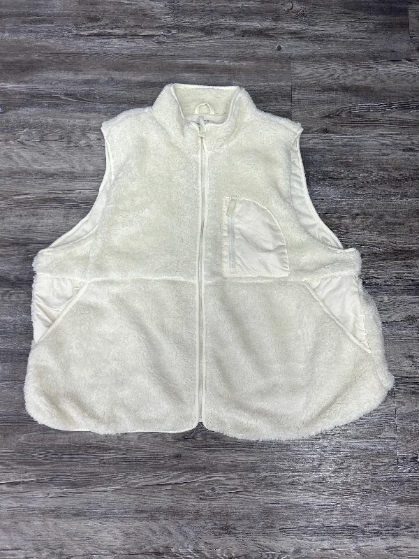 Vest Faux Fur & Sherpa By Maurices In White, Size: 3x Lumberjack