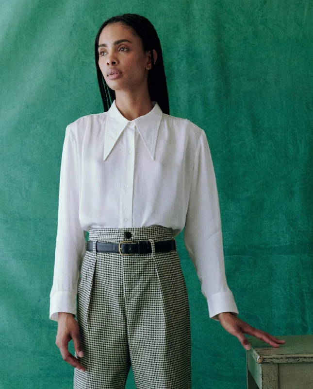The Theater Top. -- White Polished Men's Silk