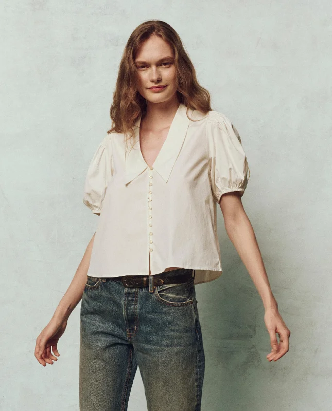 The Fairway Top. -- White Classic Men's Pin