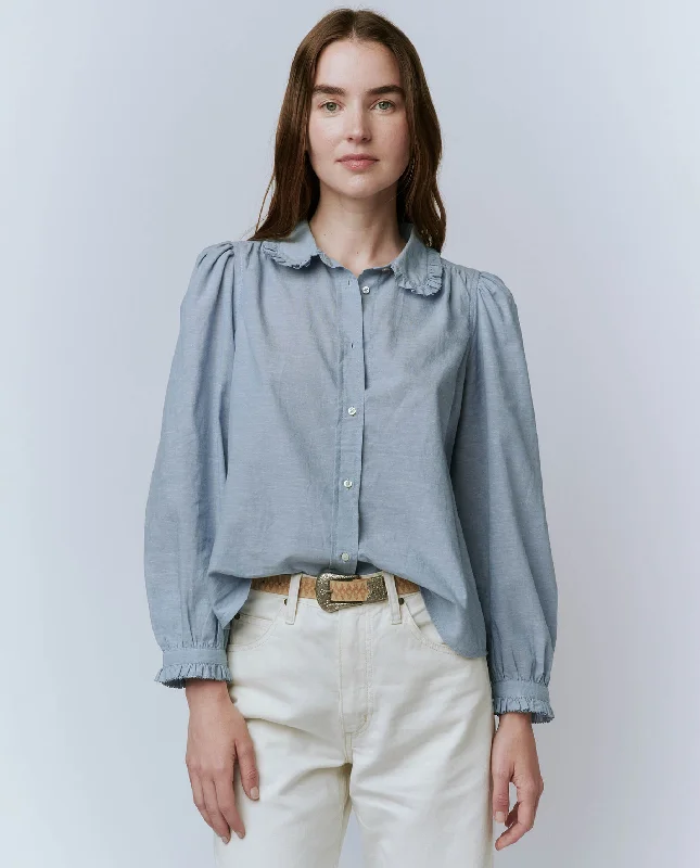 The Hemingway Top. -- Light Chambray Organic