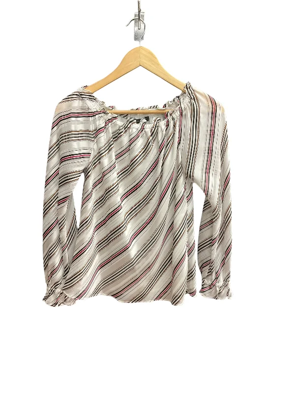 Top Long Sleeve By White House Black Market  Size: Xs Sleek Men's Metallic